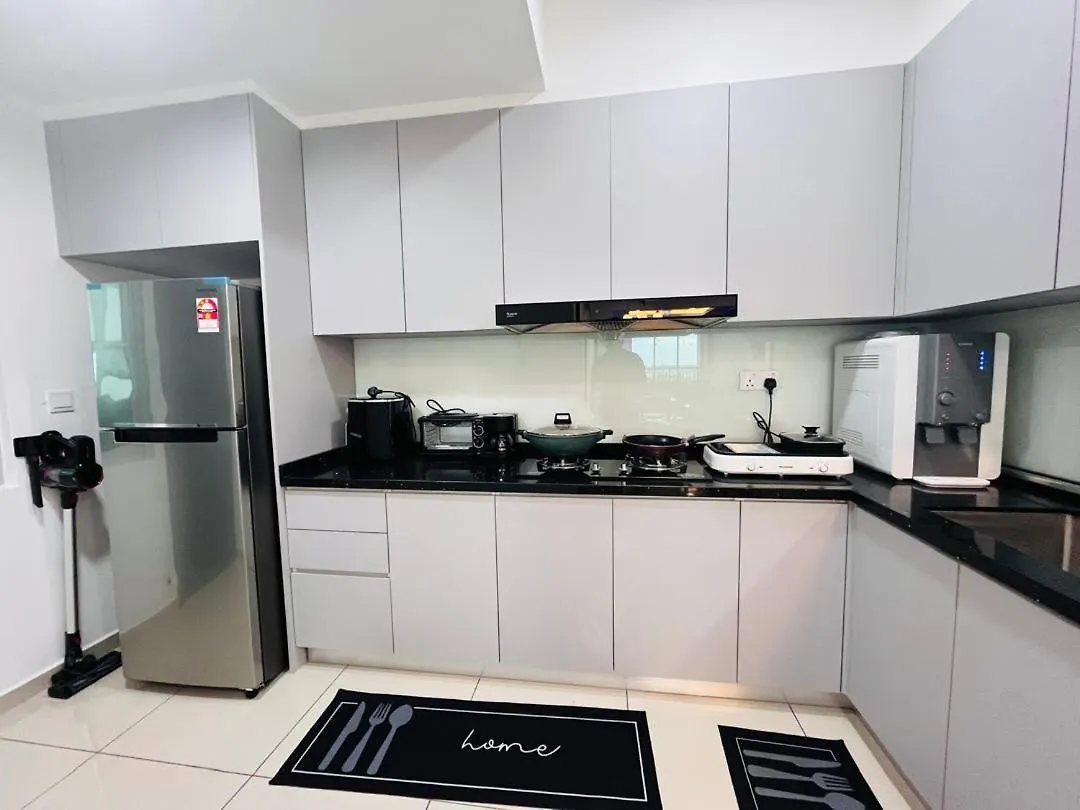 Marvel Universe Retreat - Infinity Pool, Ps5, Private-Cinema With Pool-View Balcony - M4 Bukit Mertajam Apartmán